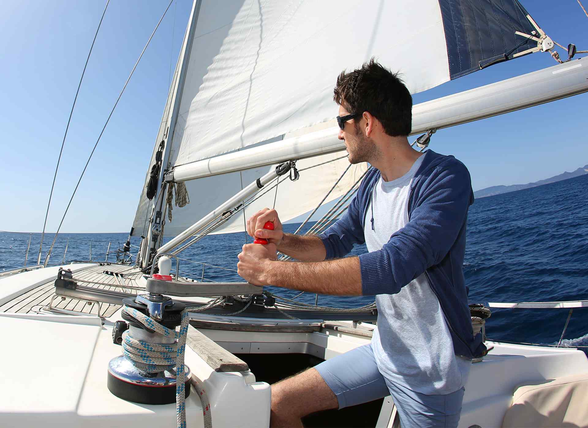 home_02_image_03 https://escuelanauticalicante.es/wp-content/uploads/2023/02/home_02_image_03.jpg