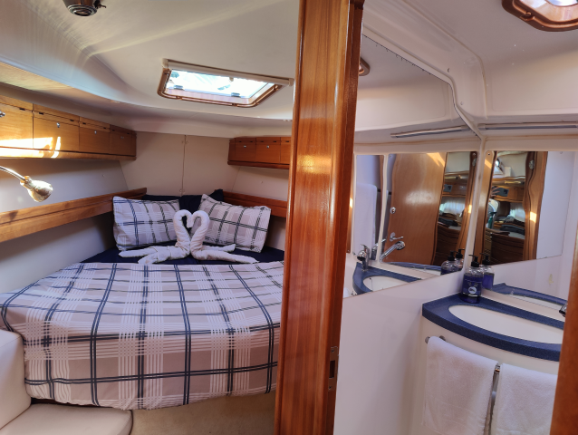 camarote proa y banyo - copia camarote proa y banyo - copia